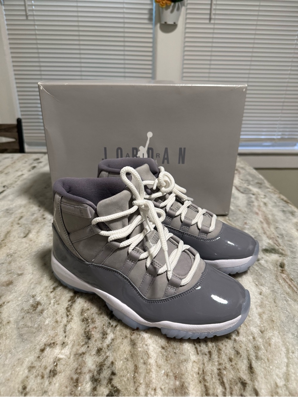Air Jordan 11 Retro Cool Grey 2021 Men’s Size 7 Like New w/ Box
